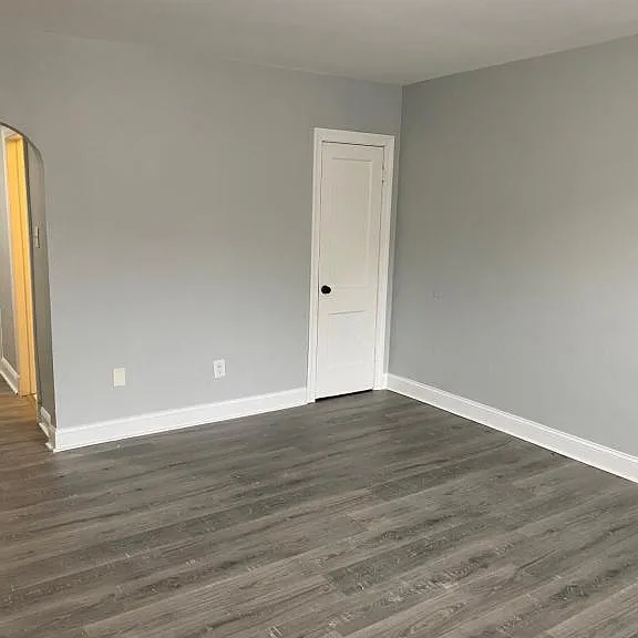 2929 Nelson Pl SE #2 — Photo 3