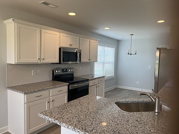 4th image of 2814 Mesa Dr Lot 556