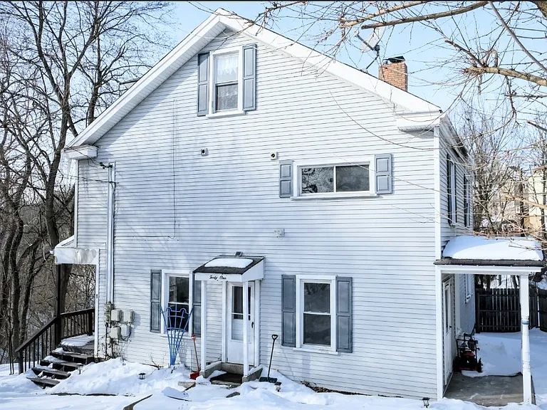 41 Sylvia Ave #2 — Photo 13