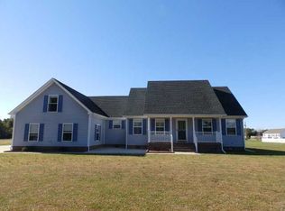 111 Pine Ridge Dr, South Mills, NC 27976