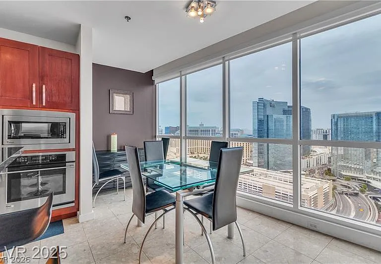 4525 Dean Martin Dr #3207 — Photo 43