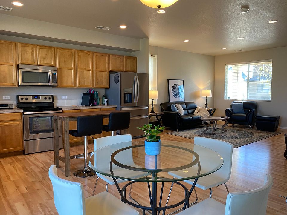 Large and open kitchen, dining and living room space
