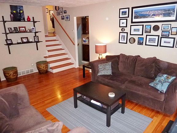 3rd image of 1262 Deliquia Dr