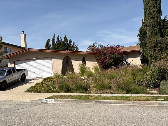 4th image of 19623 Green Mountain Dr