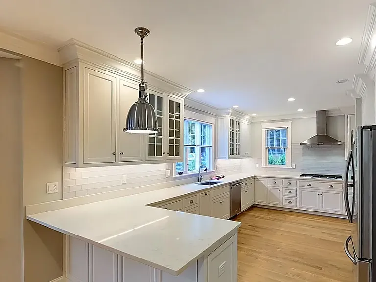 119 Westbourne Ter #2 — Photo 3