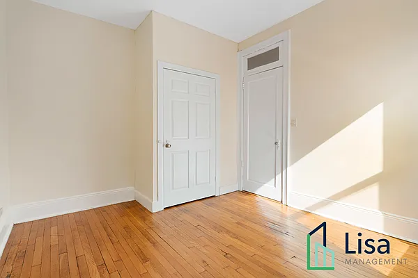 Rented by Lisa Management Inc | media 10