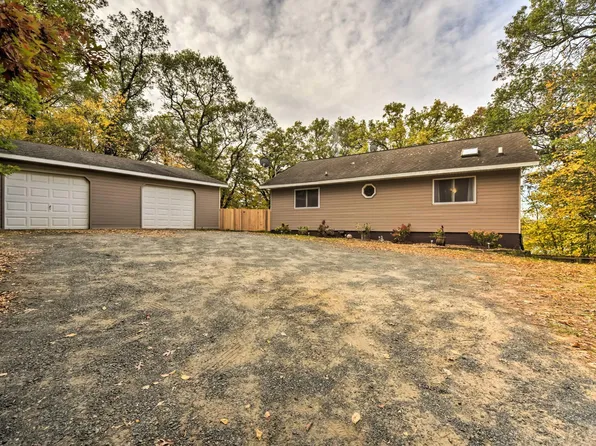 1952 75th Ave, Dresser, WI 54009