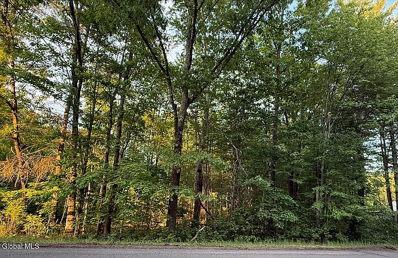 5th image of 287 Edie Road