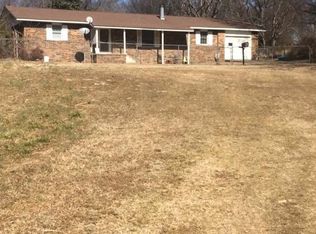 16604 W Mud Valley Rd, Tahlequah, OK 74464