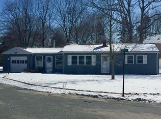 28 Silver Ave, Bellingham, MA 02019