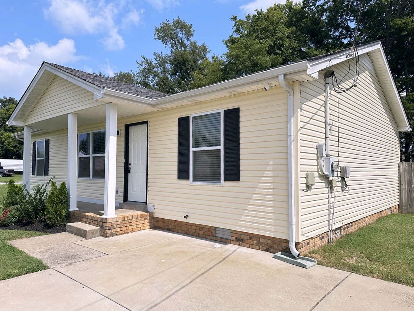 3437 Sandpiper Drive Clarksville, TN 37042 — Photo 2
