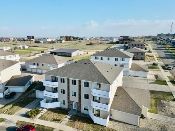 1113 E Lasalle Dr APT 1, Bismarck, ND 58503