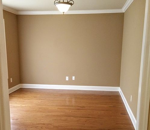 OFFICE/LIVING ROOM/BONUS