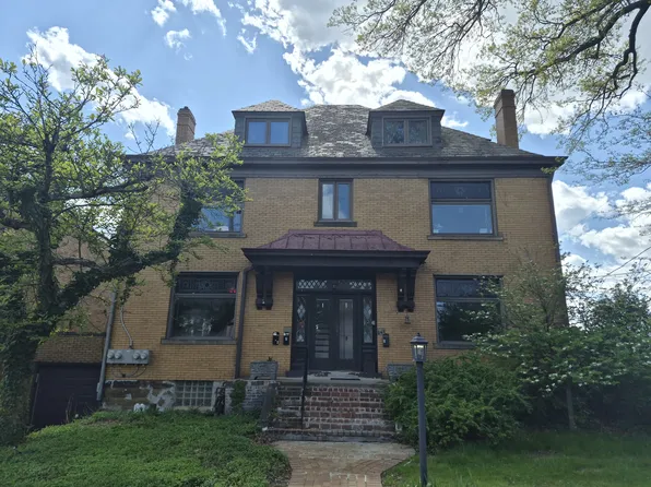 261 Martsolf Ave #1, Pittsburgh, PA 15229