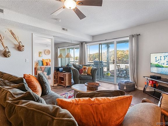 4th image of 1481 Ledges Dr Unit 513