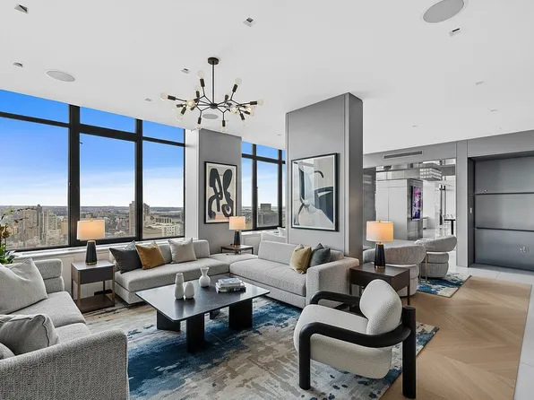 422 E 72nd St, New York, NY 10021