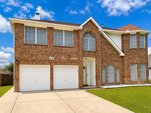 5709 Parkwood Trl Photo 1