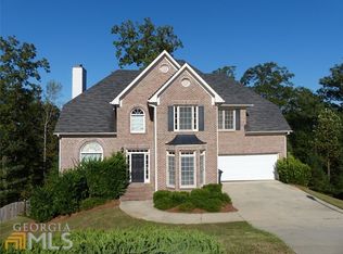 911 Maple Creek Ct, Loganville, GA 30052