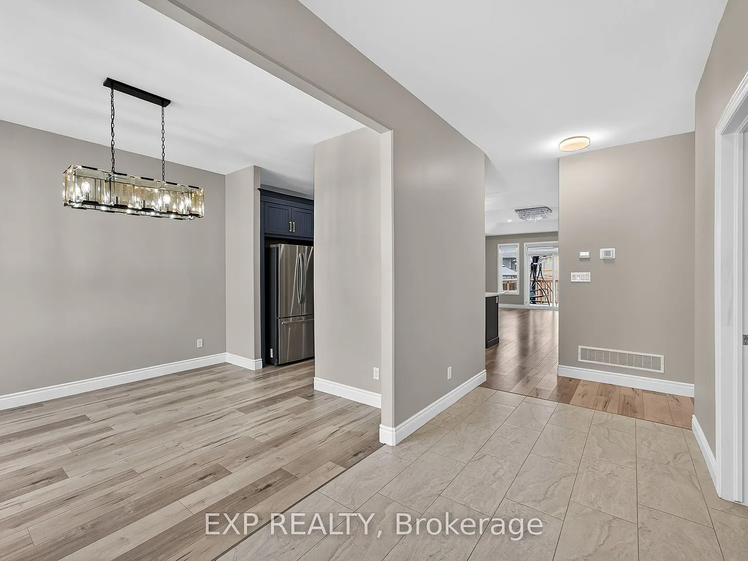 3 bed, $3,200 — Photo 3