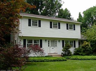 28 Patriot Rd, Windham, CT 06280