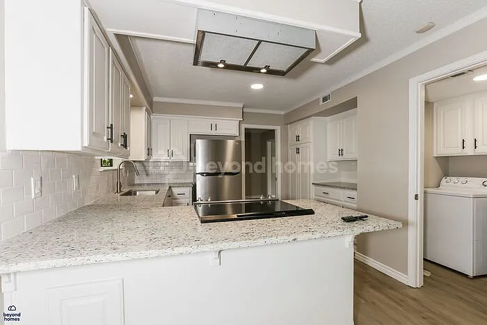 11 Lisa Ct — Photo 4