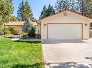 6133 Hogan Dr, Weed, CA 96094