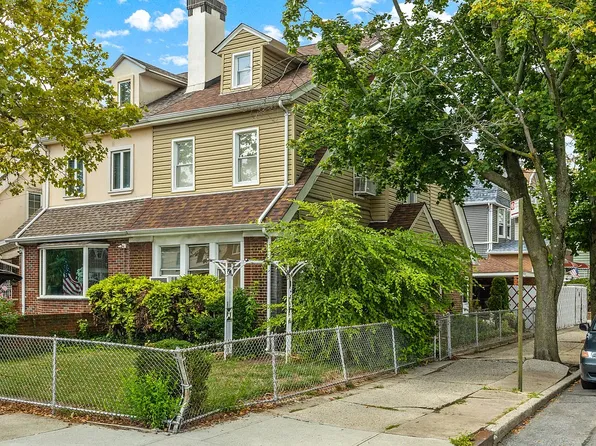 7702 15th Ave, Brooklyn, NY 11228