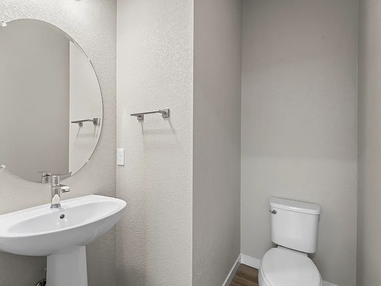 7810 Keebler Dr — Photo 6