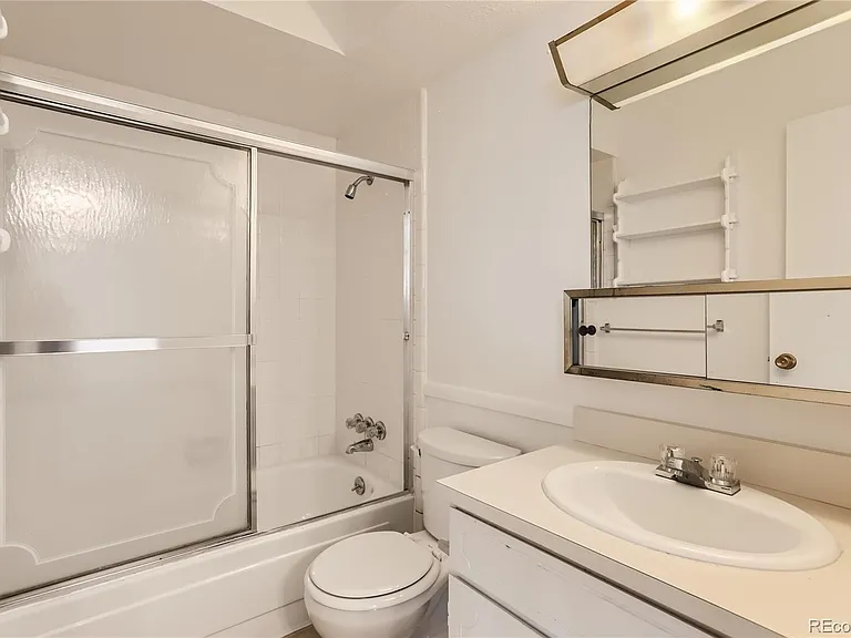 3855 S Monaco Street Pkwy #265 — Photo 6