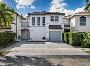 8658 SW 159th Ct, Miami, FL 33193