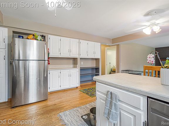 3rd image of 4120 Anthony Dr
