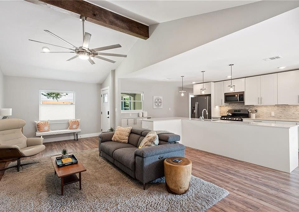 1st image of 1415 Kamar Dr