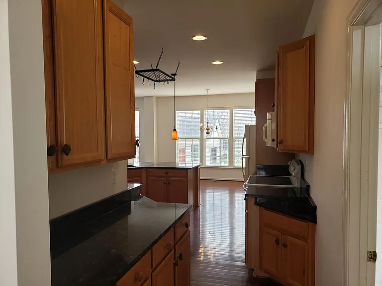 292 Prospect Hill Blvd — Photo 9