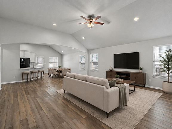2nd image of 113 Caney Cv