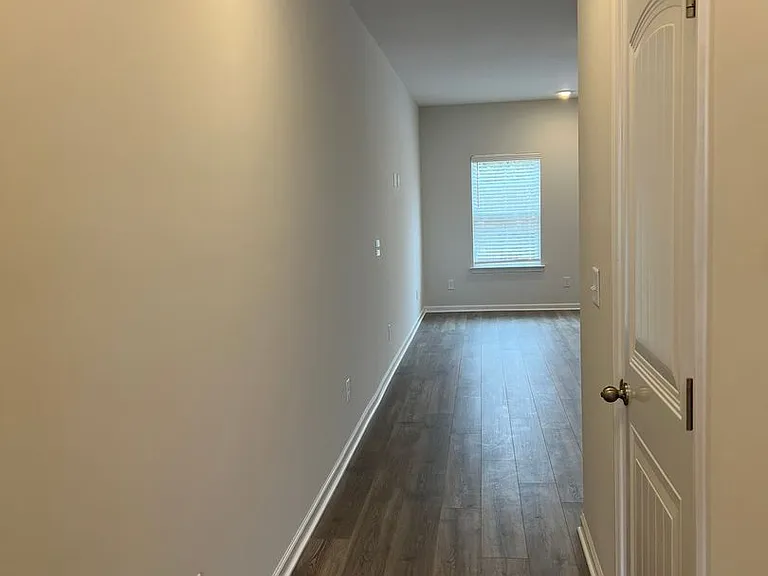 967 Horse Mountain Rd #5E — Photo 4