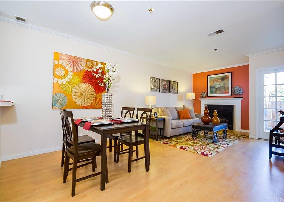 1st image of 260 Victoria St APT E4