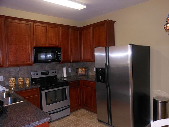 3rd image of 3149 Stone Forest Cir