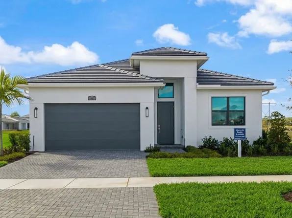 8395 SW Piacenza Way, Port Saint Lucie, FL 34987