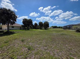 5 Clubhouse Rd, Rotonda West, FL 33947