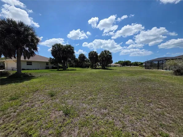 5 Clubhouse Rd, Rotonda West, FL 33947