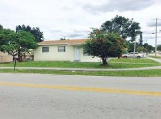 3541 SW 48th Ave, West Park, FL 33023