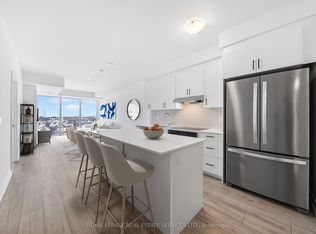 1035 Southdown Rd #705, Mississauga, ON L5J0A2