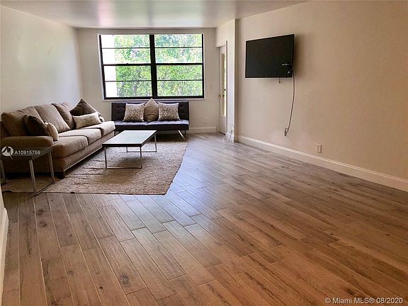 4th image of 3800 N Hills Dr APT 414