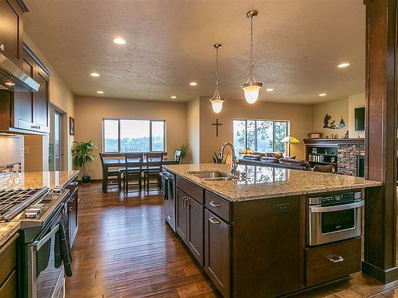 3rd image of 13204 E San Juan Ln