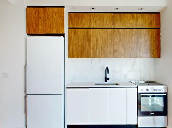 1348 Ocean Avenue image 2 of 8