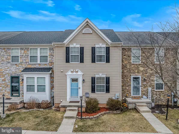 1212 Steed St, Ranson, WV 25438