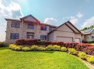 1689 Century Valley Rd NE, Rochester, MN 55906