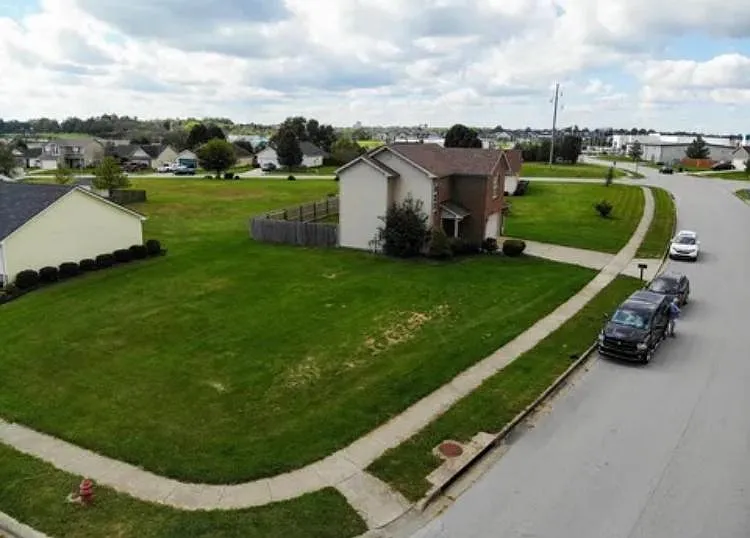 428 Greathouse Dr — Photo 27