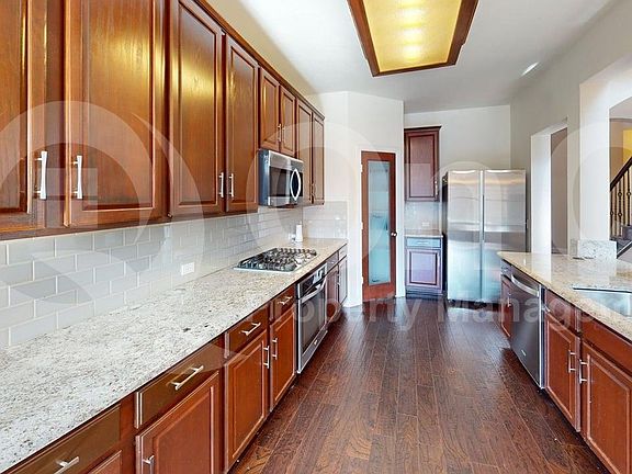 4th image of 1101 Knightsbridge Dr