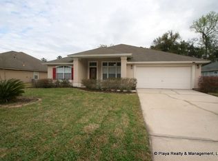 561 N Summer Breeze Dr, Jacksonville, FL 32218